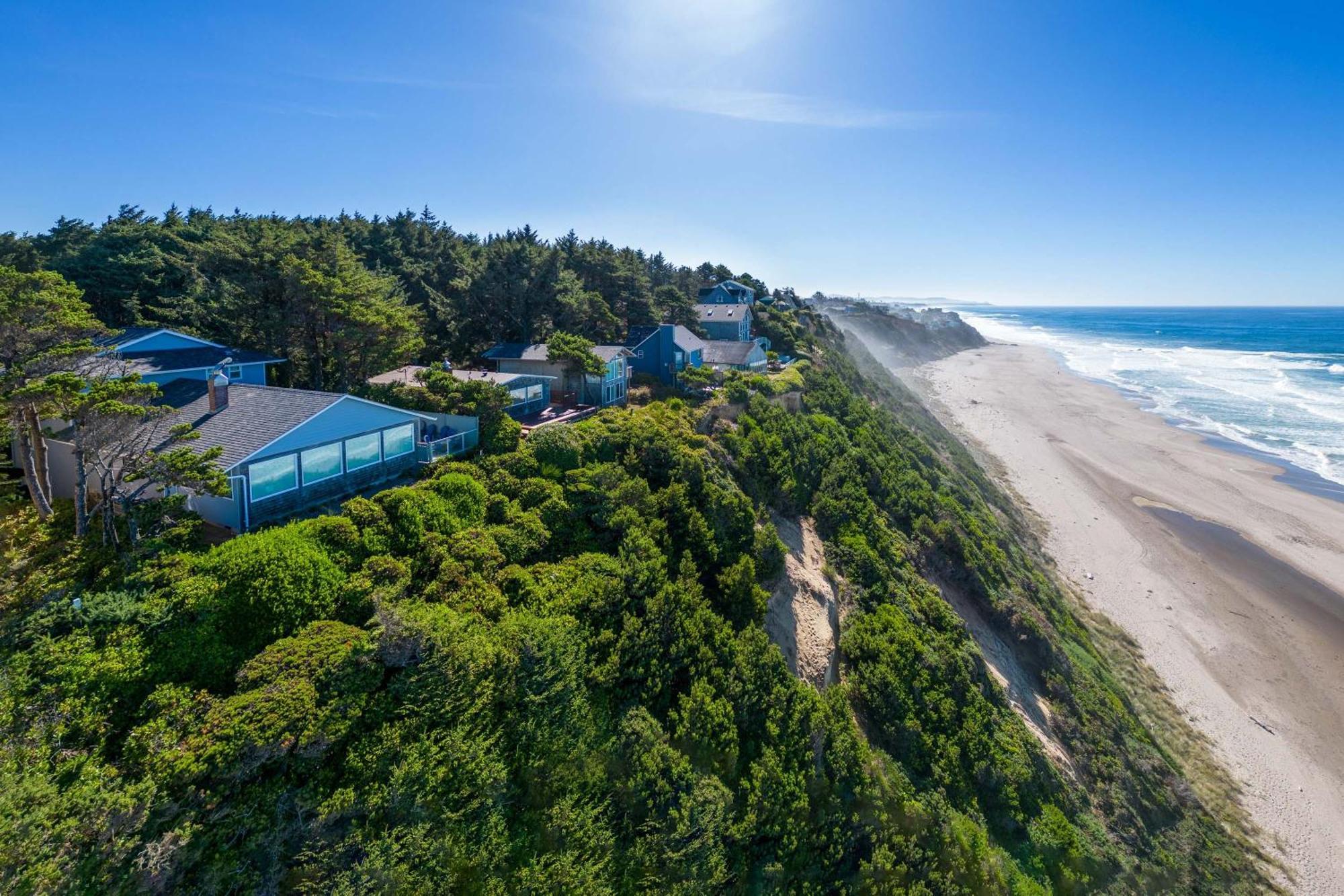 Lawton'S View Villa Lincoln City Exterior photo